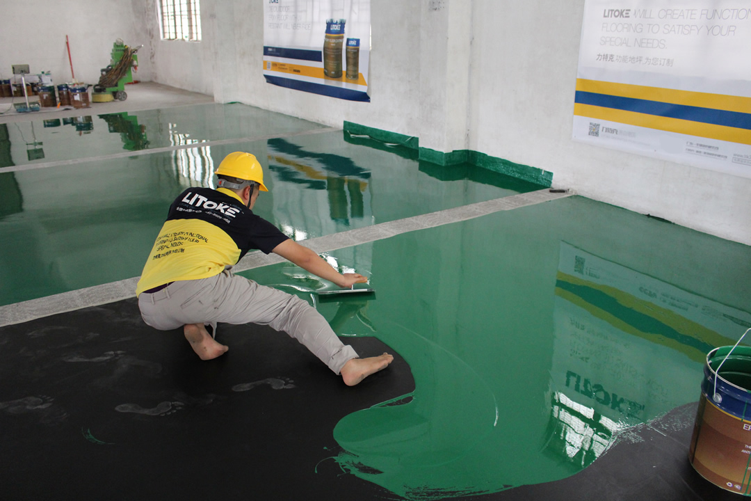 力特克環(huán)氧樹脂防靜電面涂地坪漆 力特克環(huán)氧樹脂防靜電面涂地坪漆